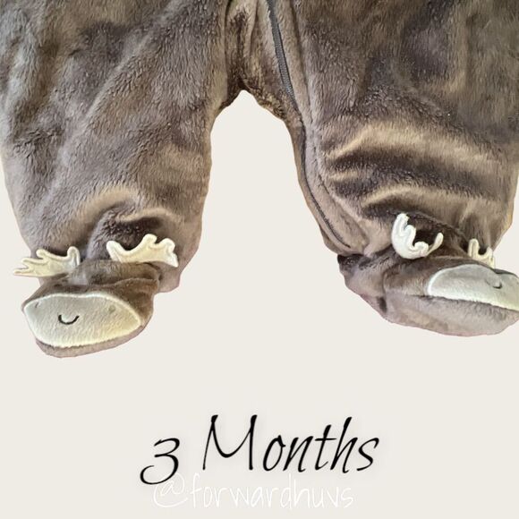 Wild About Mommy Reindeer Winter Wear Size 3 Months - Picture 4 of 8